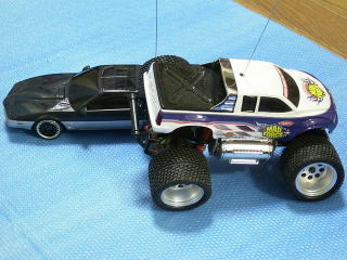 �����X�^�[�ƃi�C�g���C�_�[